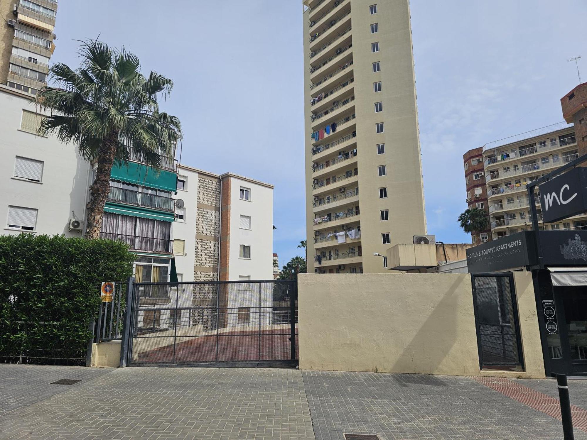 Apartamento Zeus 16 If Бенидорм Екстериор снимка